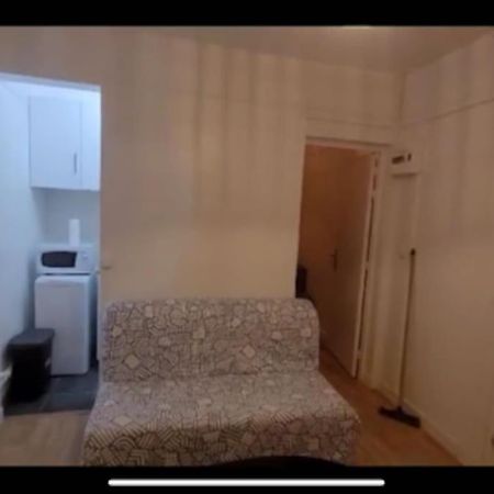 Charmant Appartement Pres De Montmartre Paris Exterior foto